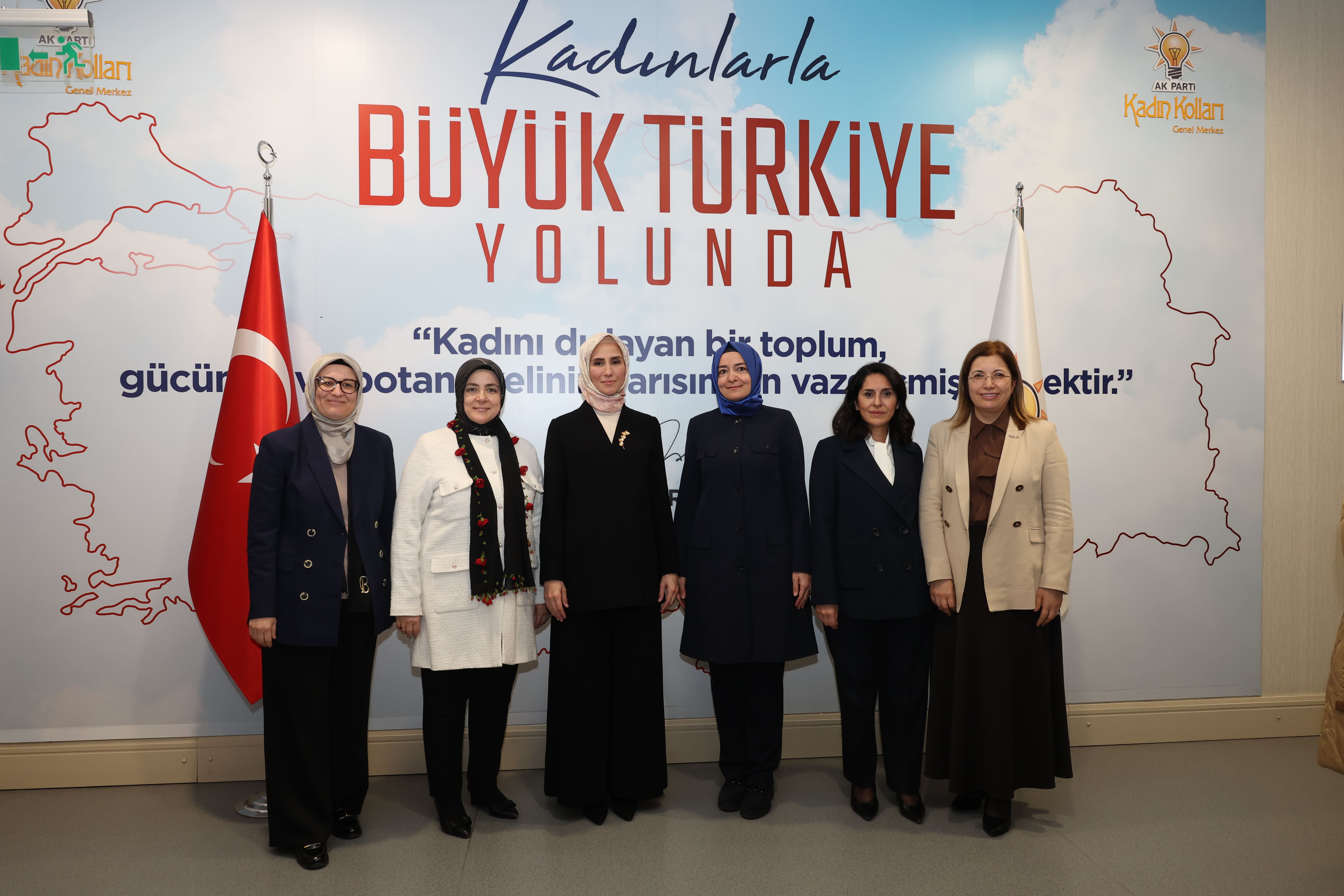 AK Parti Genel Başkan Yardımcısı Sayan Kaya, KADEM Yönetimi ile Bir Araya Geldi