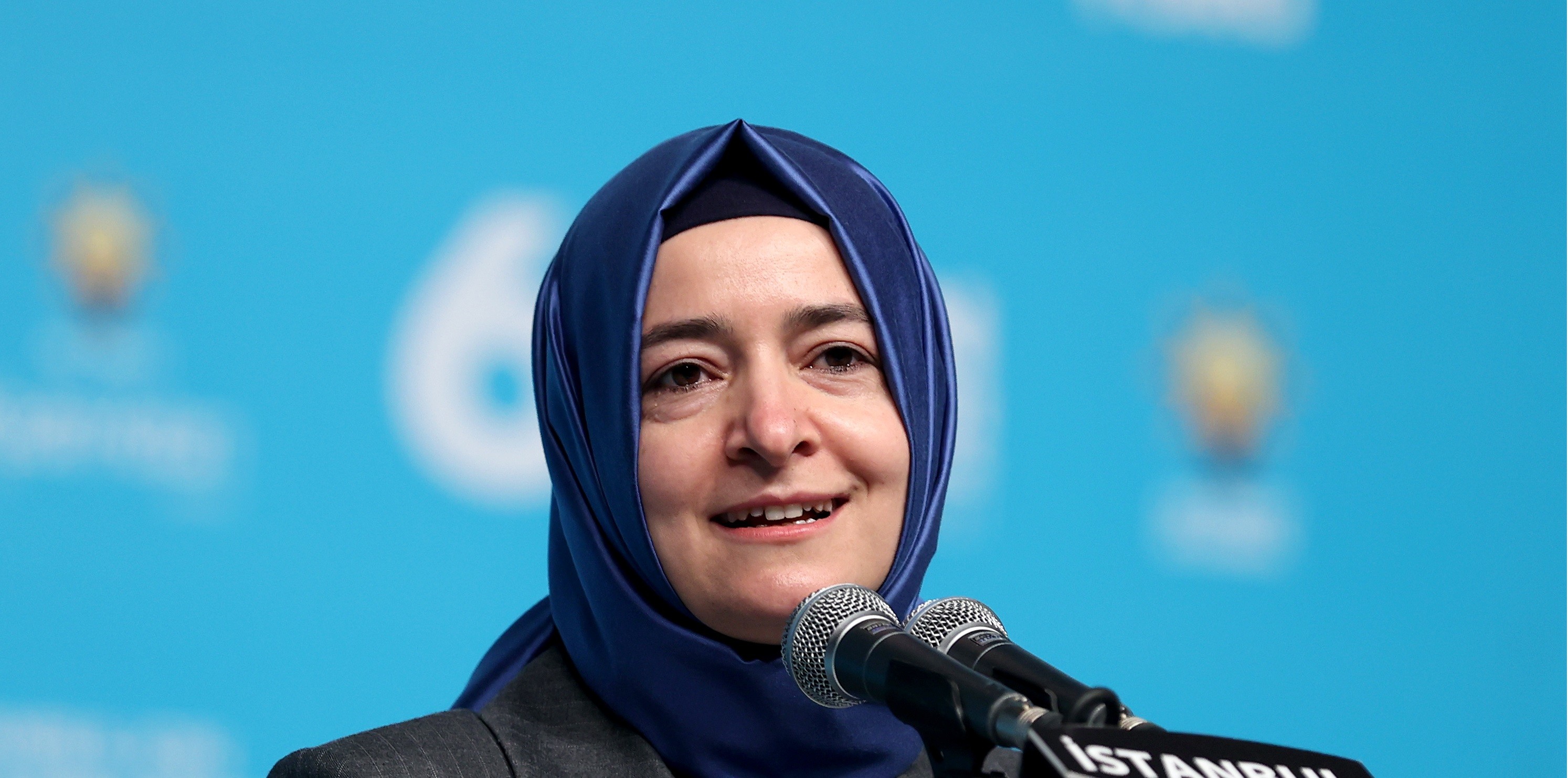 AK Parti İstanbul Milletvekili Kaya İstanbul İl Kadın Kolları 6. Olağan Kongresi'ne Katıldı