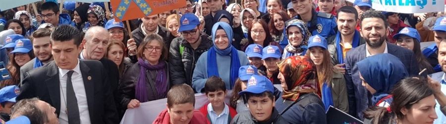 Bakan Kaya, Aile ve Sosyal Politikalar Bakanlığının 2018 yılı bütçesinin görüşüldüğü TBMM Plan ve Bütçe Komisyonunda sunum yaptı.