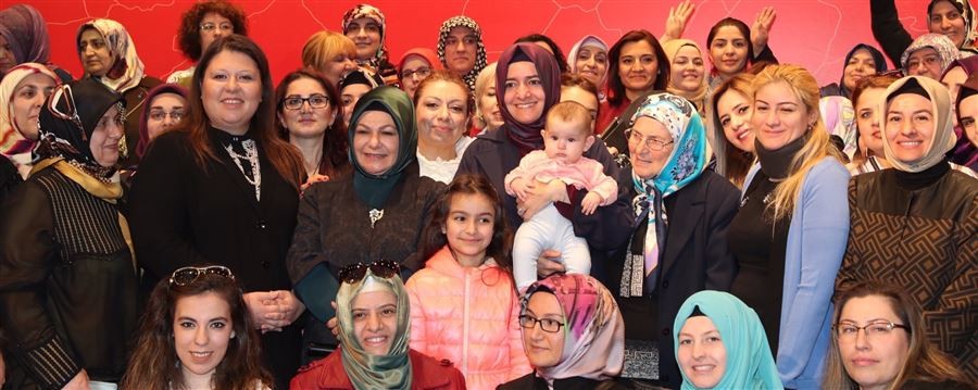 Bu Millet, 15 Temmuz'da Nene Hatunların, Seyit Onbaşıların torunları olduğunu bir kez daha herkese gösterdi