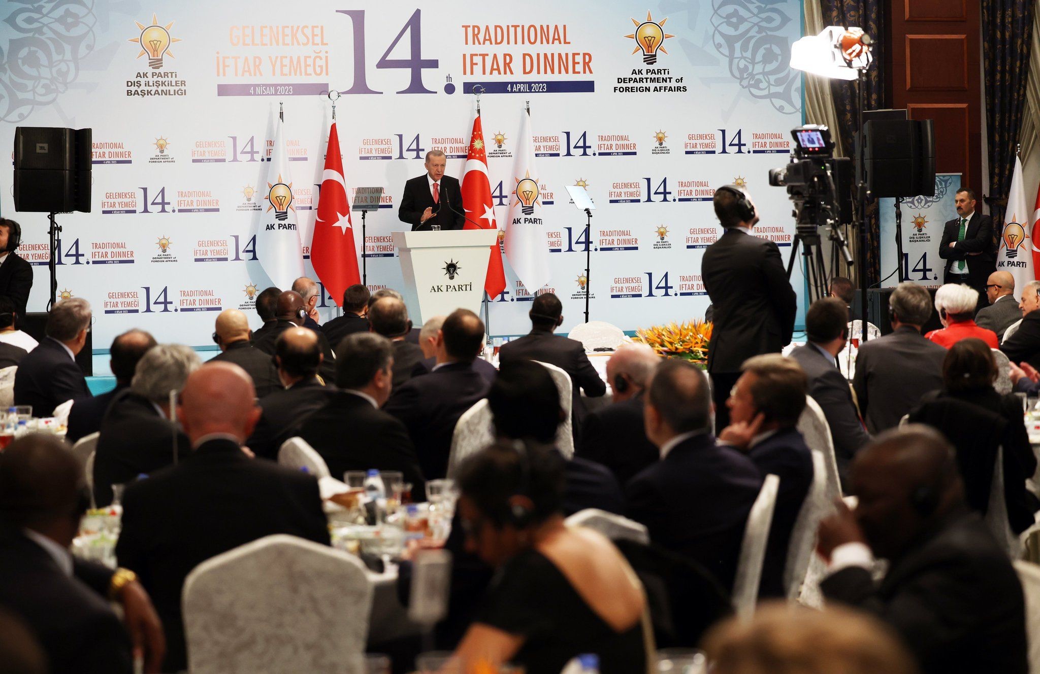 İstanbul Milletvekili Sayan Büyükelçi İftar Programına Katıldı