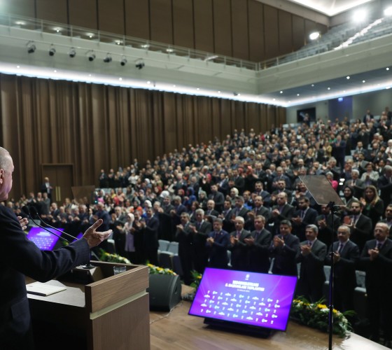 AK Parti Genel Başkan Yardımcısı Sayan Genişletilmiş İl Başkanları Toplantısına Katıldı