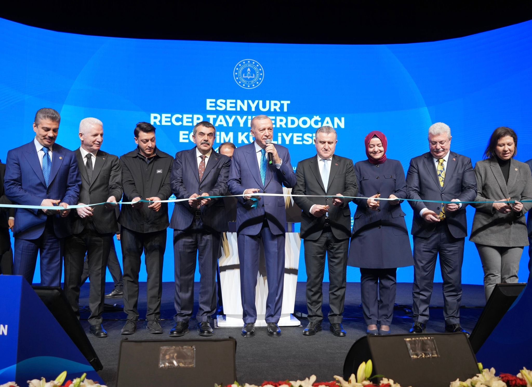 AK Parti Genel Başkan Yardımcısı Sayan Esenyurt Recep Tayyip Erdoğan Eğitim Külliyesi'nin Açılış Törenine Katıldı