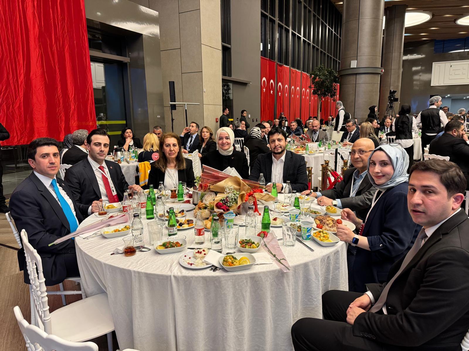 AK Parti Genel Başkan Yardımcısı Sayan 14 Mart Tıp Bayramı İftar Programı’na Katıldı