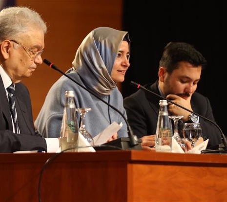 16 Nisan'da ülkemizin bekası, istikbal ve istiklali için 'evet' diyelim. Yeni ve güçlü Türkiye'yi siz gençlerle birlikte kuralım