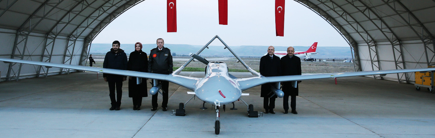 Cumhurbaşkanı Recep Tayyip Erdoğan, Batman'da 14. İnsansız Uçak Sistemleri Üs Komutanlığını ziyaret etti.