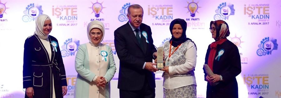 Cumhurbaşkanı Erdoğan, 2. Uluslararası İş'te Kadın Zirvesi'ne katıldı.