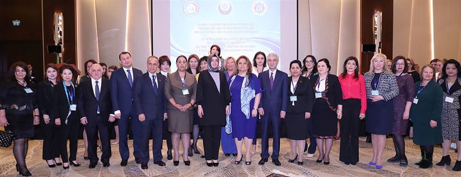 Bakan Kaya Azerbaycan'da