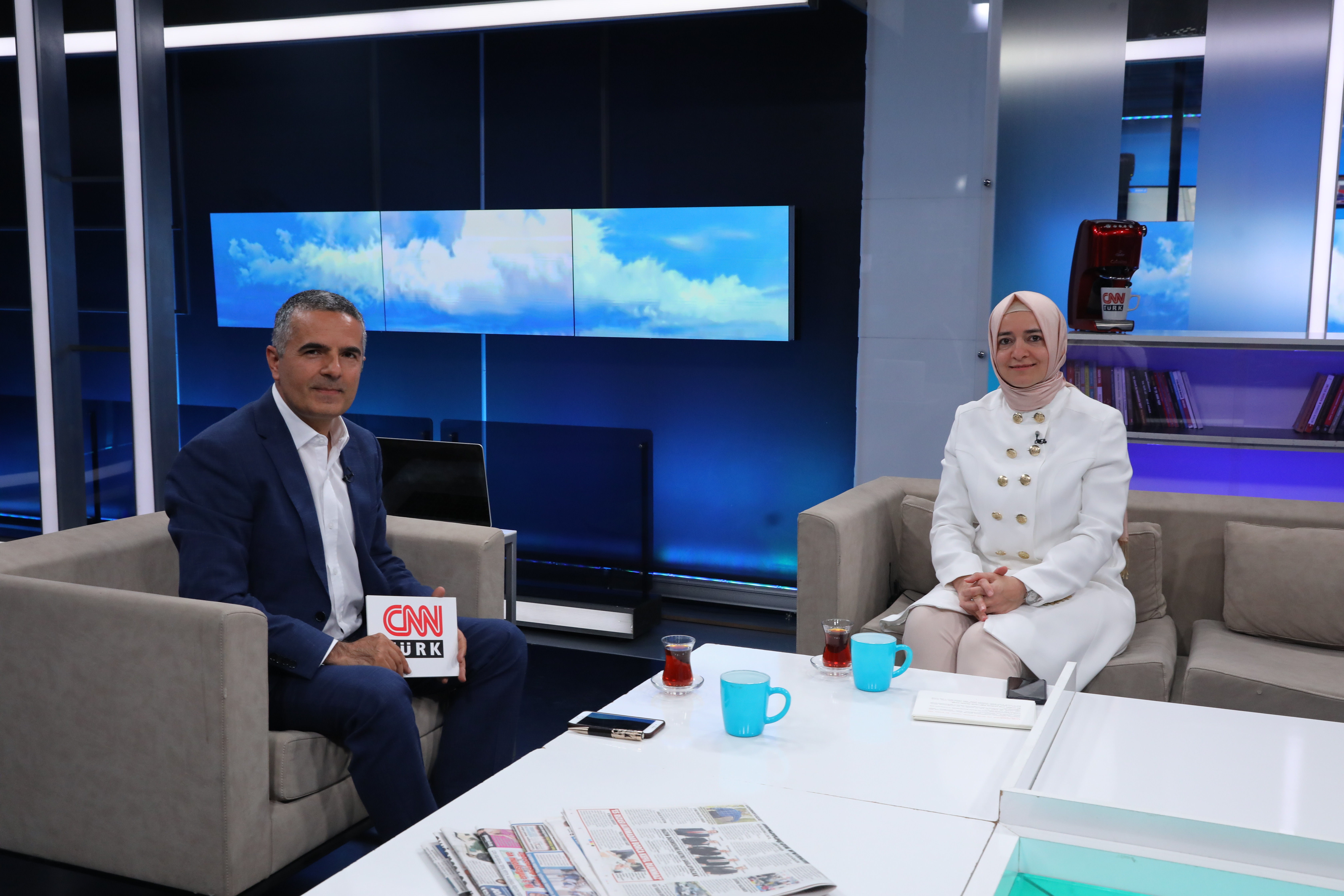 Bakan Kaya, CNN TÜRK’te yayınlanan Hakan Çelik’le Hafta Sonu programının konuğu oldu.