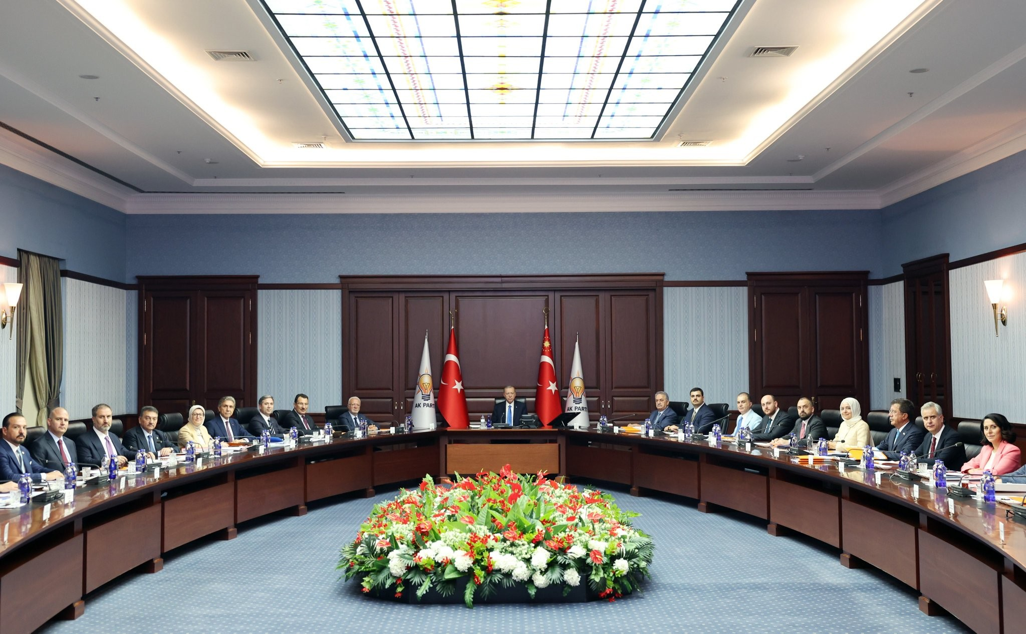 AK Parti Genel Başkan Yardımcısı Sayan Kaya Merkez Yürütme Kurulu Toplantısı'na Katıldı