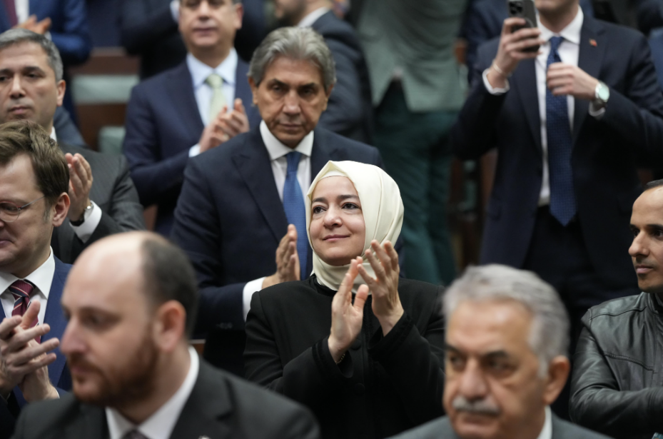 AK Parti Grup Toplantısı Düzenlendi