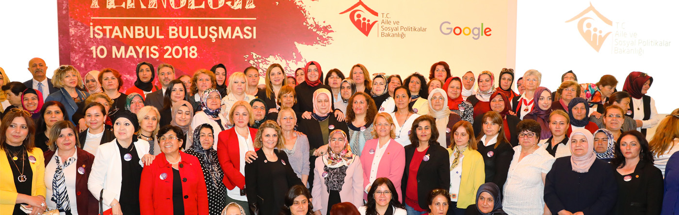 Bakan Kaya, Aile ve Sosyal Politikalar Bakanlığı ile Google Türkiye işbirliği içerisinde gerçekleştirilen "Kadın ve Teknoloji İstanbul Buluşması"na katıldı