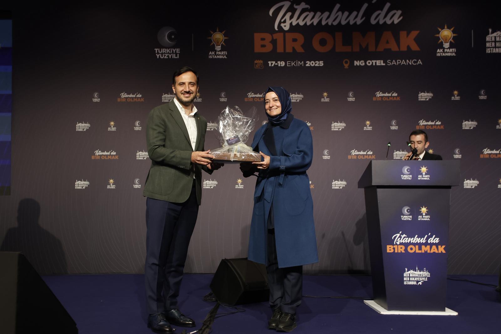 AK Parti Genel Başkan Yardımcısı Sayan Kaya 16. İstişare ve Değerlendirme Toplantısı’na Katıldı