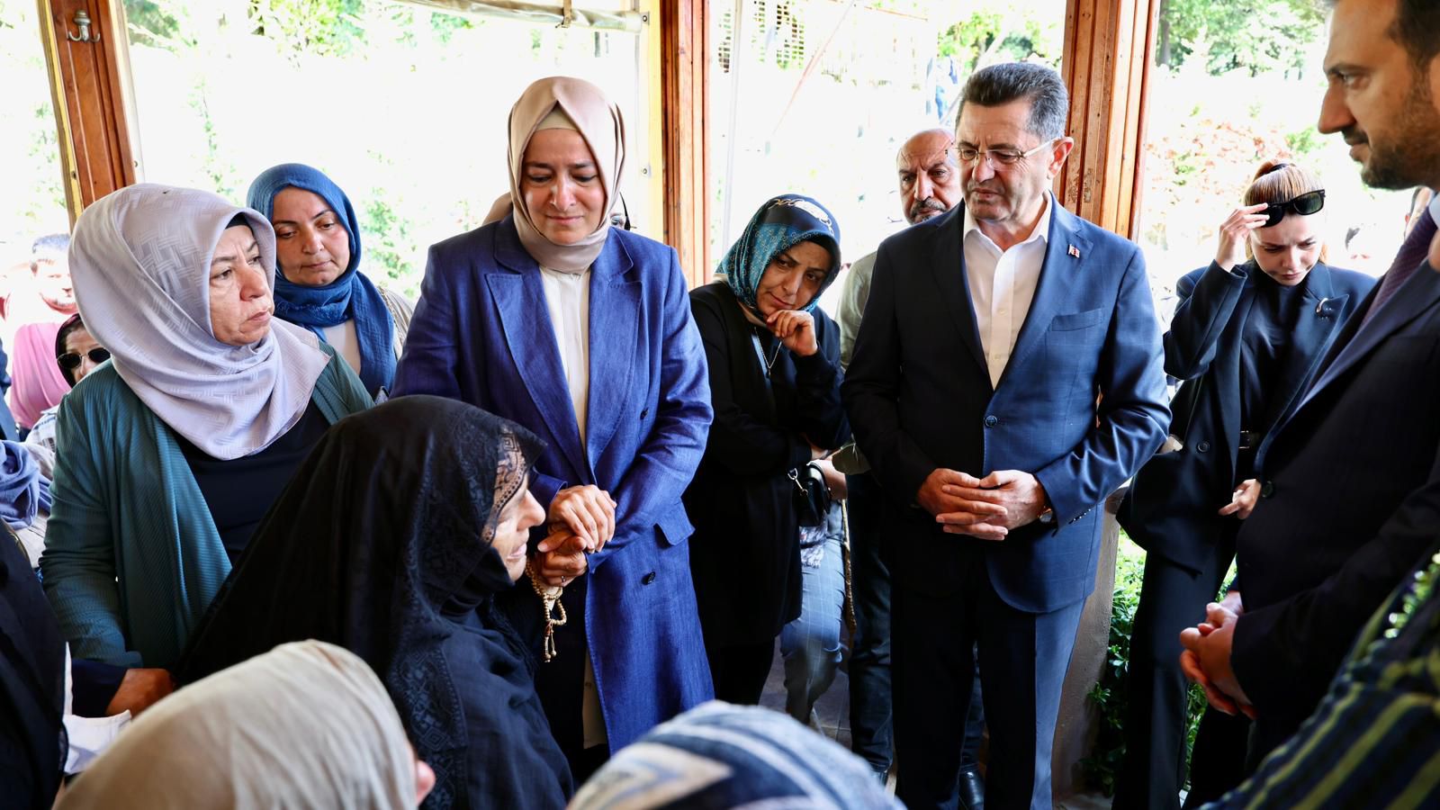 AK Parti Genel Başkan Yardımcısı Sayan Kaya Cenaze Törenine Katıldı