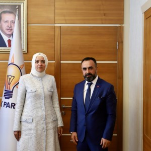 AK Parti Genel Başkan Yardımcısı Sayan Kaya Türkiye Gaziler ve Şehit Aileleri Vakfı Genel Başkanı Aylar ile Bir Araya Geldi