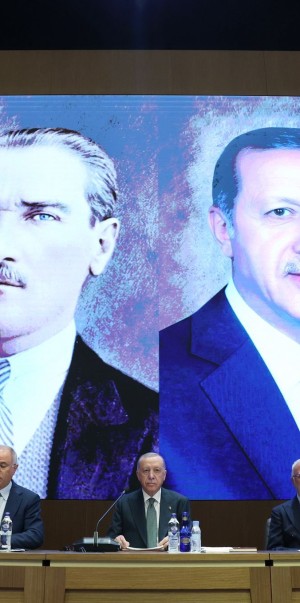 AK Parti Genel Başkan Yardımcısı Sayan Merkez Karar ve Yönetim Kurulu (MKYK) Toplantısı'na Katıldı