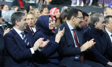AK Parti Genel Başkan Yardımcısı Sayan Kadın Kolları 7. Olağan Kongresi'ne Katıldı