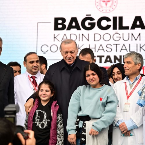 AK Parti Genel Başkan Yardımcısı Sayan Bağcılar Kadın Doğum ve Çocuk Hastalıkları Hastanesi'nin Açılışına Katıldı
