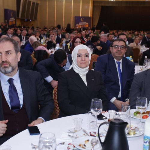 AK Parti Genel Başkan Yardımcısı Sayan İstanbul İl Başkanlığı Teşkilat İftarı’na Katıldı