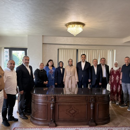 AK Parti Genel Başkan Yardımcısı Sayan İstanbul Teşkilatı ile Bir Araya Geldi