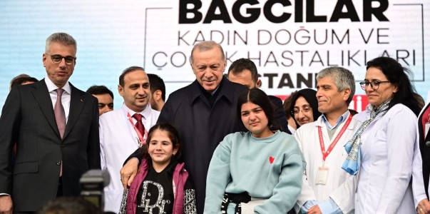 AK Parti Genel Başkan Yardımcısı Sayan Bağcılar Kadın Doğum ve Çocuk Hastalıkları Hastanesi'nin Açılışına Katıldı