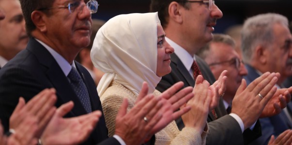AK Parti Genel Başkan Yardımcısı Sayan 32. İstişare ve Değerlendirme Toplantısı'na Katıldı